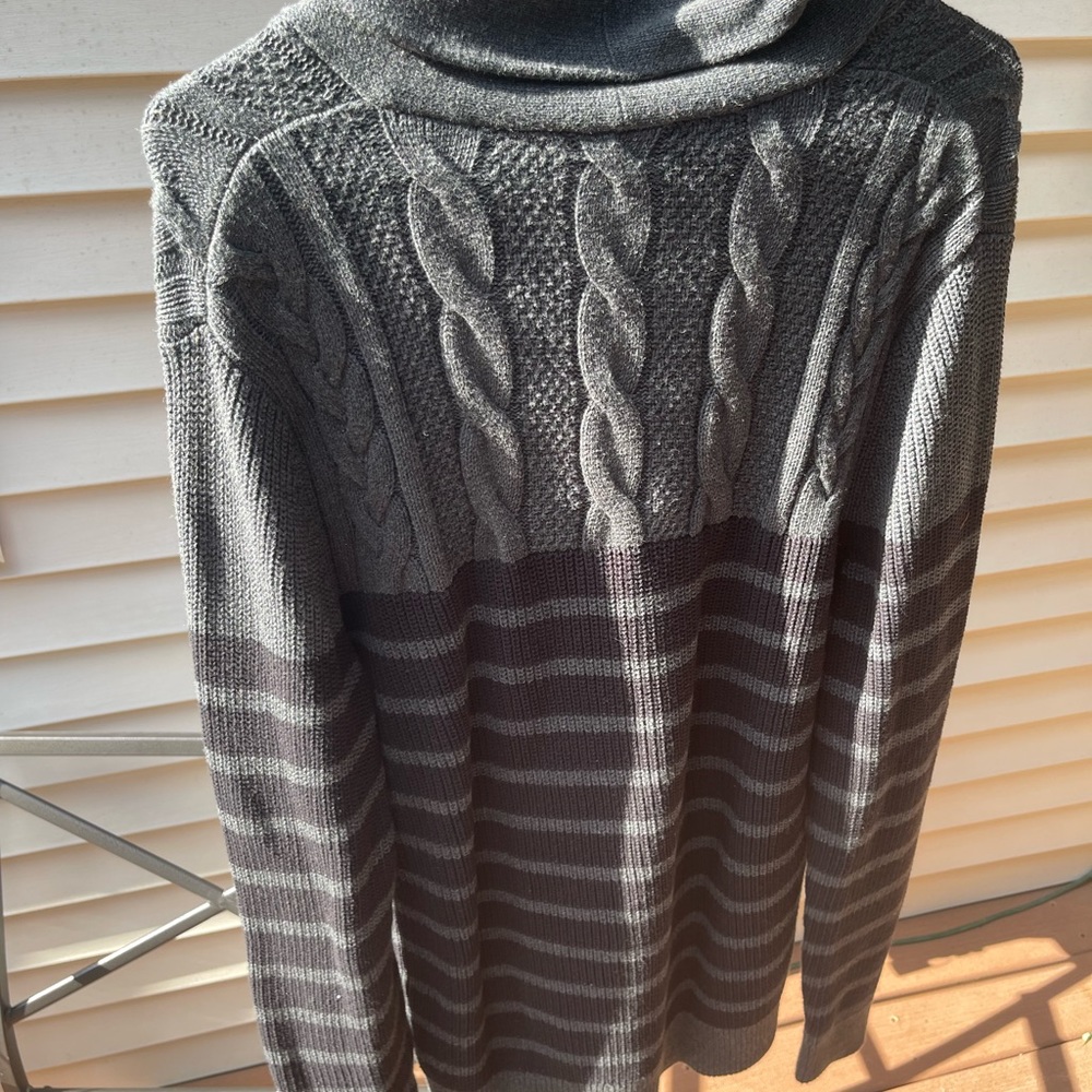Express Men’s Quilted Sweater